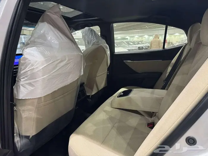 تويوتا كامري LE نص فل 2025 ( اقل الاسعار ) 2