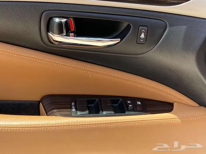 لكزس IS 450 موديل 2016 - هايبرد 6