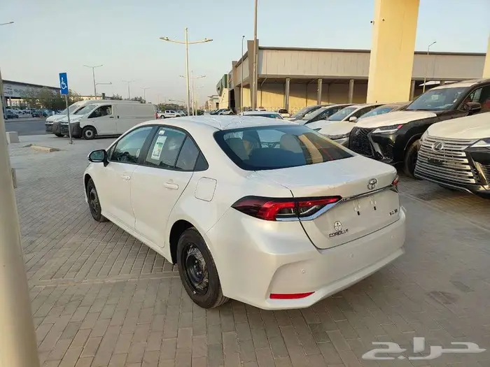 تويوتا كورولا ستندر سعودي 2025 5