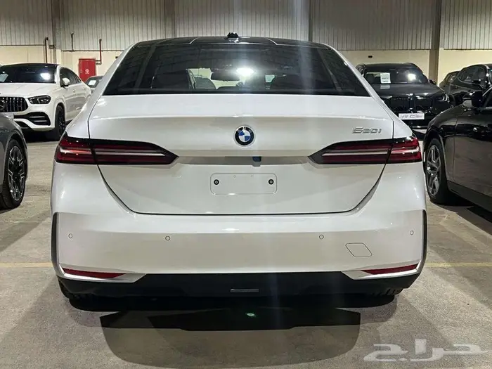 BMW 520i 2025 استلام فوري سعر مميز 5