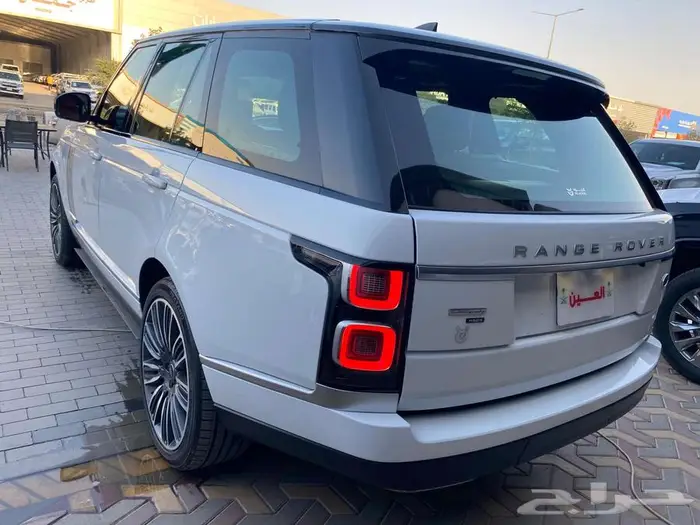 رنج روفر اوتوبيغرافي موديل2021 عداد 104 الف كم 5