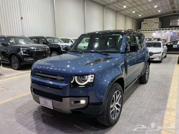 لاند روفر دفندر 2025 ازرق فاتح 6 سلندر سعودي ماشيه 21000كم 9