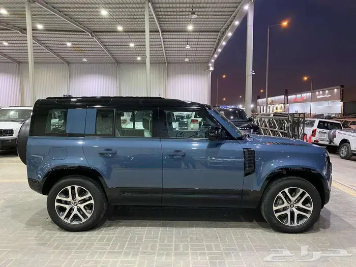 لاند روفر دفندر 2025 ازرق فاتح 6 سلندر سعودي ماشيه 21000كم 14