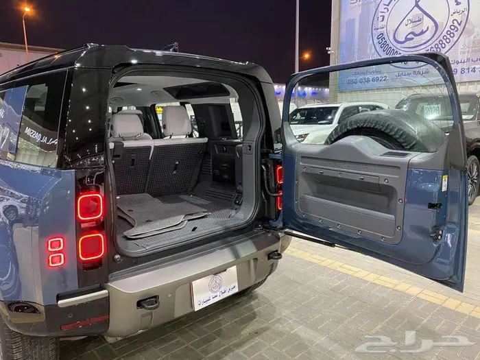 لاند روفر دفندر 2025 ازرق فاتح 6 سلندر سعودي ماشيه 21000كم 34