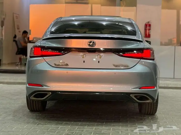 لكزس ES 350 F_SPORT موديل 2025 - عرض نهايه العام 5