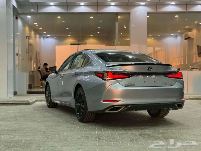 لكزس ES 350 F_SPORT موديل 2025 - عرض نهايه العام 4