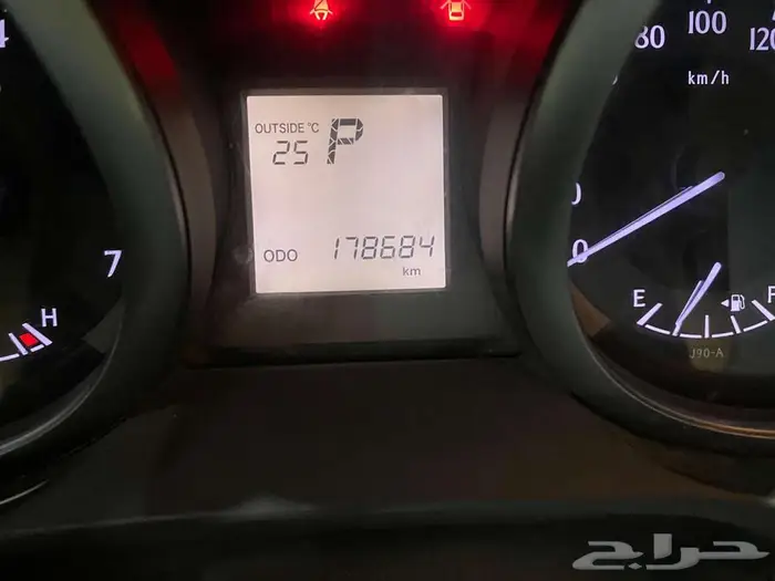 تويوتا برادو موديل 2015 عداد 178 الف كم 10
