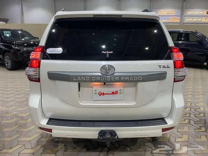 تويوتا برادو موديل 2015 عداد 178 الف كم 4