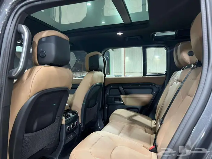 لاند روفر ديفندر فل كامل 6 سلندر 2025 خليجي 21