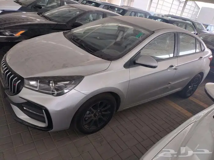 عرض خاص شيري اريزو كفورت 2025 اللون فضي كاش واقساط بنوك 0