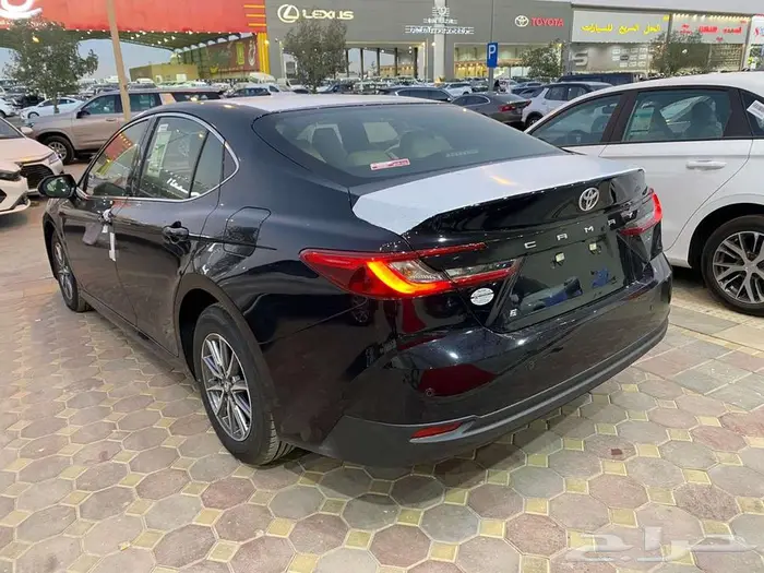 كامري ستاندر 2025 (اصفار) بصمه شاشه كاميرا 4 سلندر 4