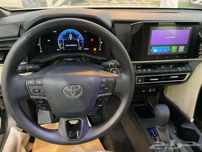 كامري ستاندر 2025 (اصفار) بصمه شاشه كاميرا 4 سلندر 5