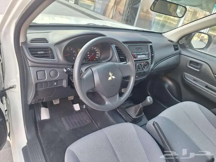 ميتسوبيشي L200 بنزين الموديل 2022 عداد 12 الف 7