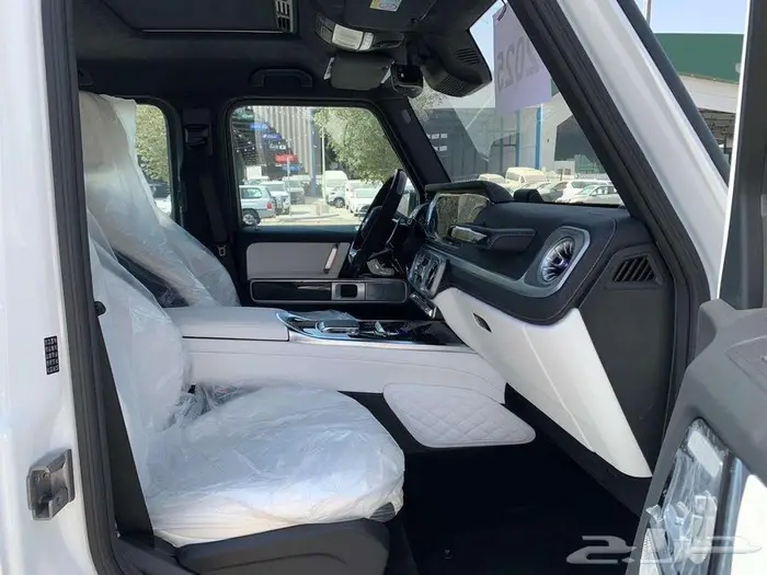 مرسيدس G63 جي كلاس موديل 2025 24