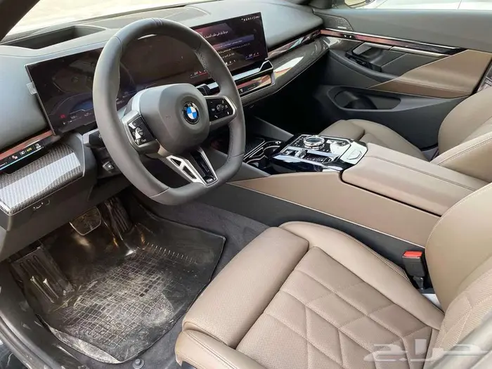 بي ام دبليو الفئه 520I ام كت 2026 استلام فورى 3