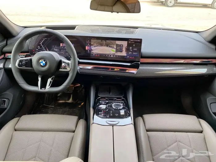 بي ام دبليو الفئه 520I ام كت 2026 استلام فورى 17