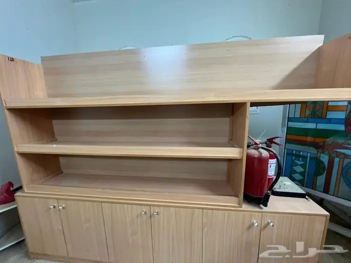دولاب خشب كبير ونظيييف 0