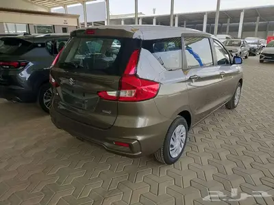 سوزوكي ارتيجا GL موديل 2025 index