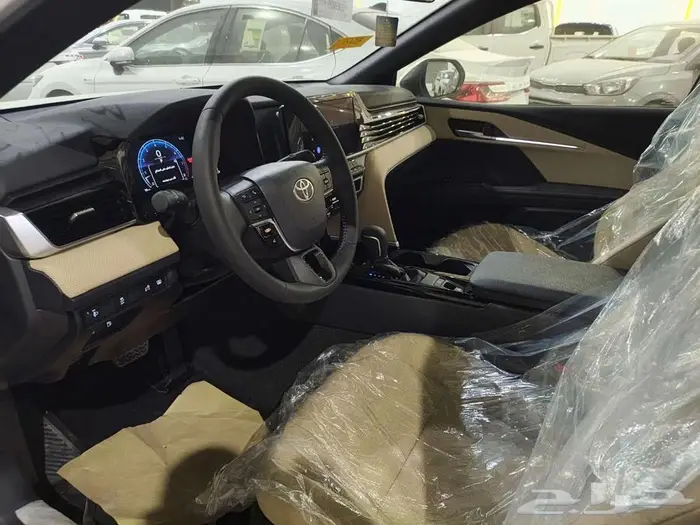 تويوتا كامري ( E-LE ) بنزين 2025 سعودي ( اقل سعر ) بطاقه 16