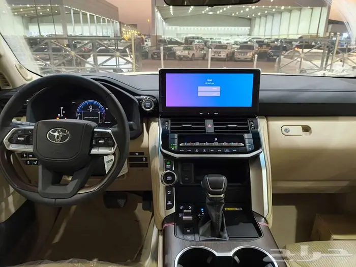 تويوتا لاندكروزر ( GXR-S ) فل كامل 2025 خليجي 5