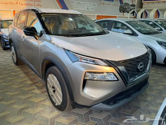 نيسان اكستريل 7 مقاعد نص فل 5