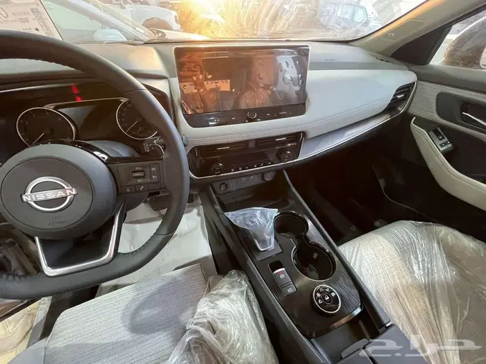 نيسان اكستريل 7 مقاعد نص فل 0