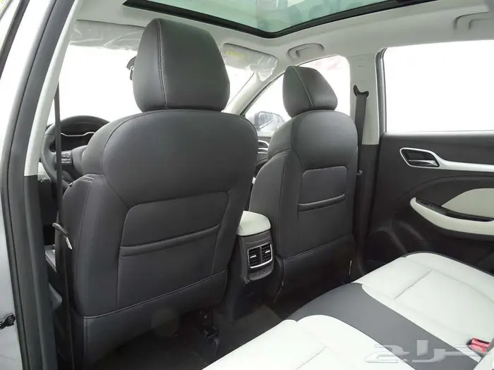 ام جي ZS لاكجري 2025 راحه انسيابيه وشكل رائع 17