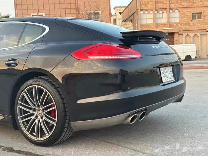 بورش بانميرا v8 عداد قليل 2