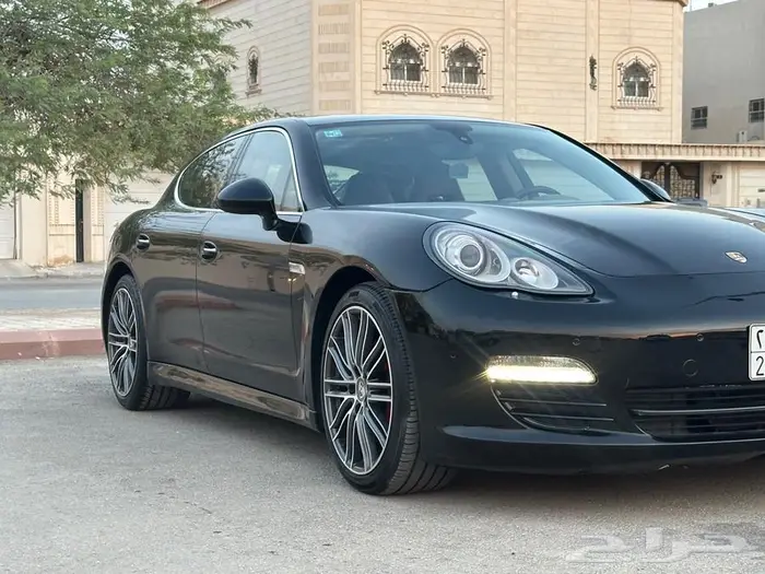 بورش بانميرا v8 عداد قليل 13