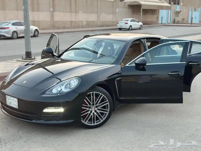 بورش بانميرا v8 عداد قليل 12