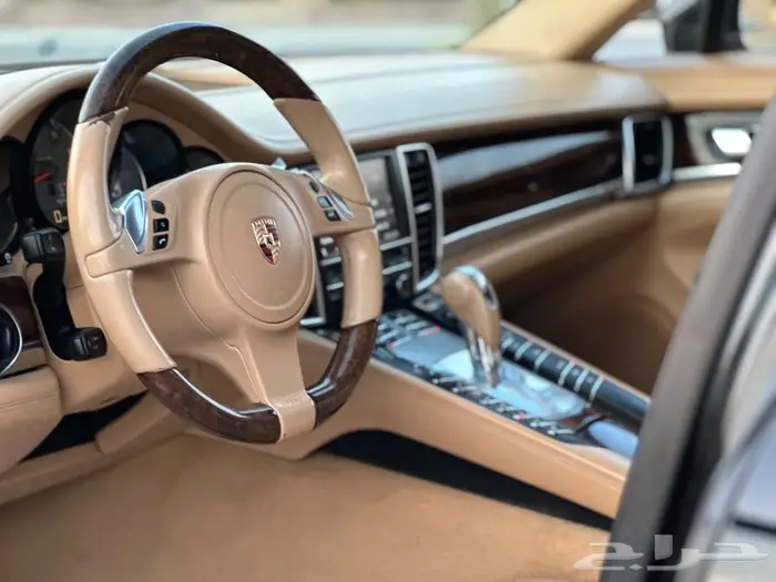 بورش بانميرا v8 عداد قليل 23