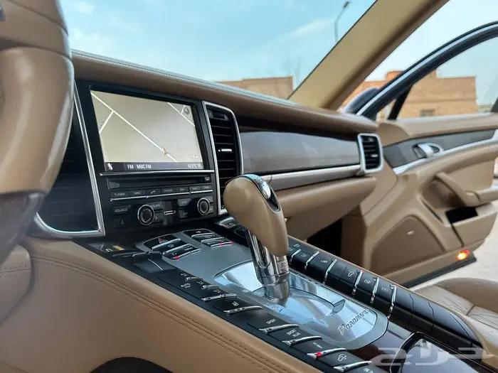 بورش بانميرا v8 عداد قليل 22