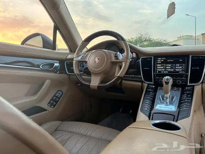 بورش بانميرا v8 عداد قليل 25