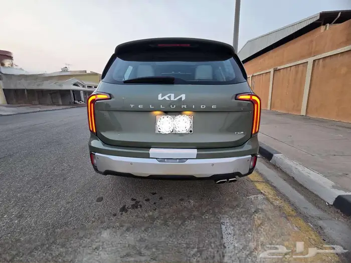 KIA TELLURIDE GTLINE 3