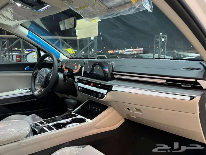 كيا K5 ستاندر مطور بانورما 2025.. 7