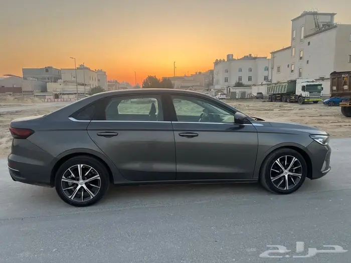 2023 جيلي أمجراند 9