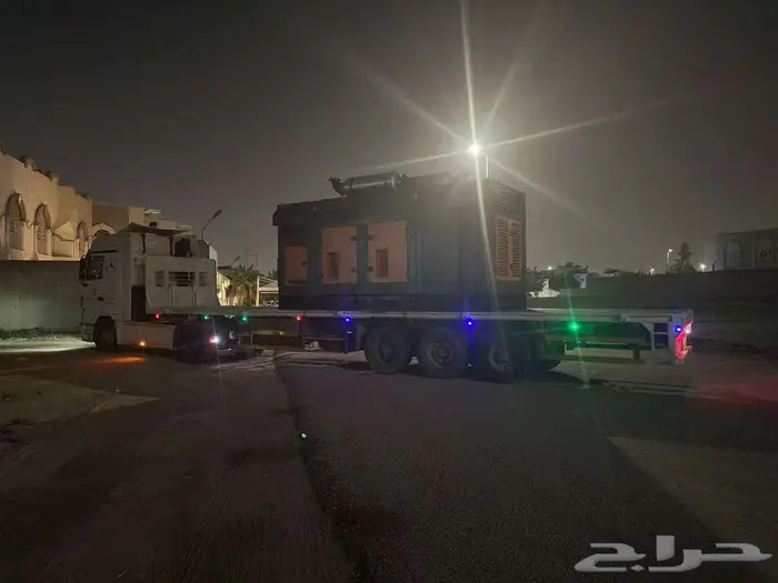 مولد كهربائي للإيجار بقوة 1000 كيلو فولت أمبير 800 كيلو وات 3