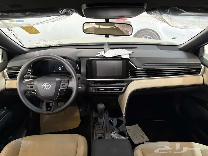 كامرى E سعودى 2025 صادر لوحات (اصفار) 2