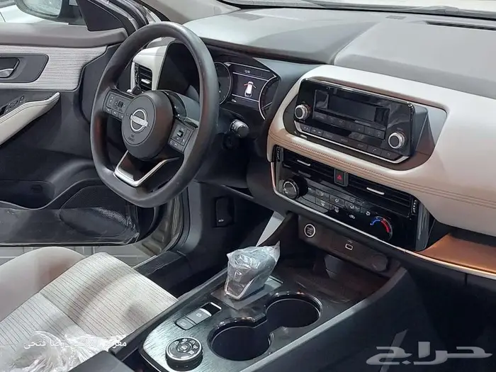 نيسان اكس تريل 2025 (5 راكب ) _ دبل _ الوان مميزة 9