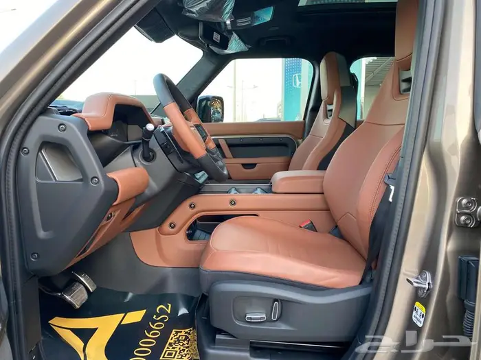 Land Rover Defender OCTA 2025 أقوى وأفخم ديفندر في التاريخ 8