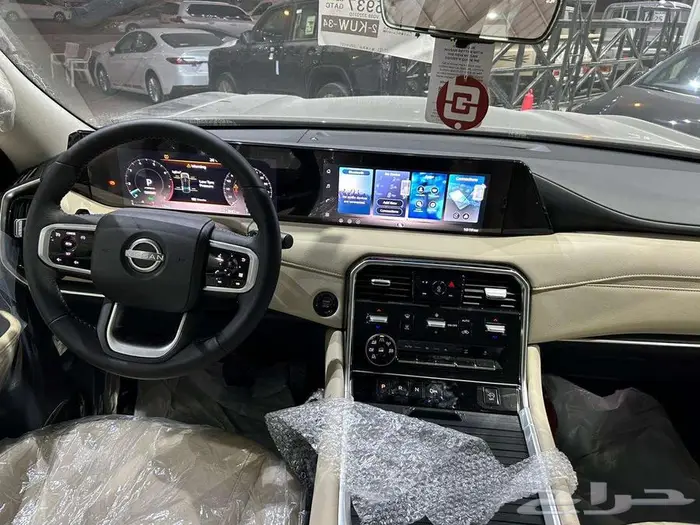 نيسان باترول SE2 اللون الاسود موديل 2026 9