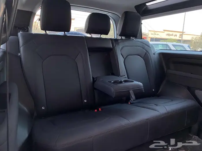ديفندر SE 2023 سعودي الناغي ضمان وصيانة 12