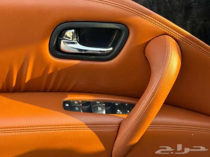 نيسان باترول تيتانيوم موديل 2023 عداد 74 الف 6