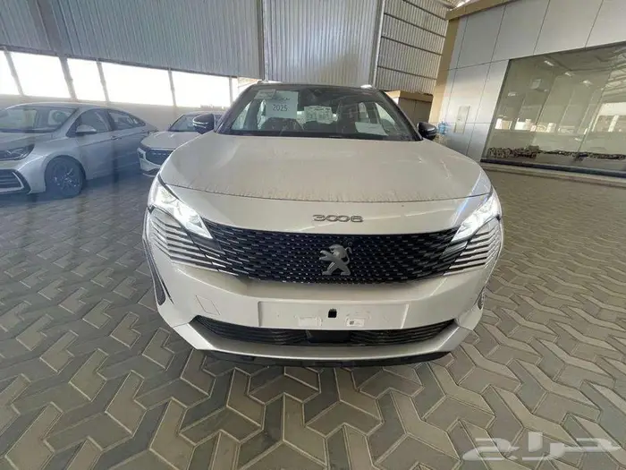 بيجو GT 3008 فل كامل 2025 بنوك وكاش 2