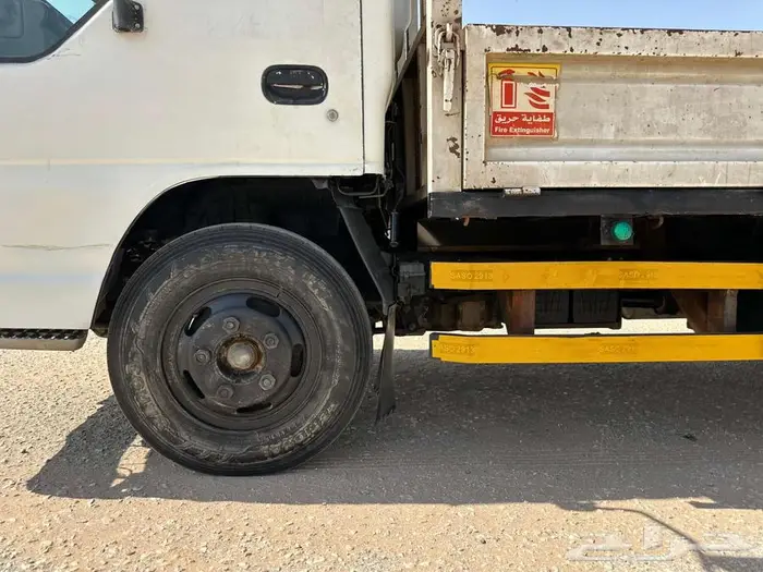 ايسوزو دينا 1998 - 4 طن 4