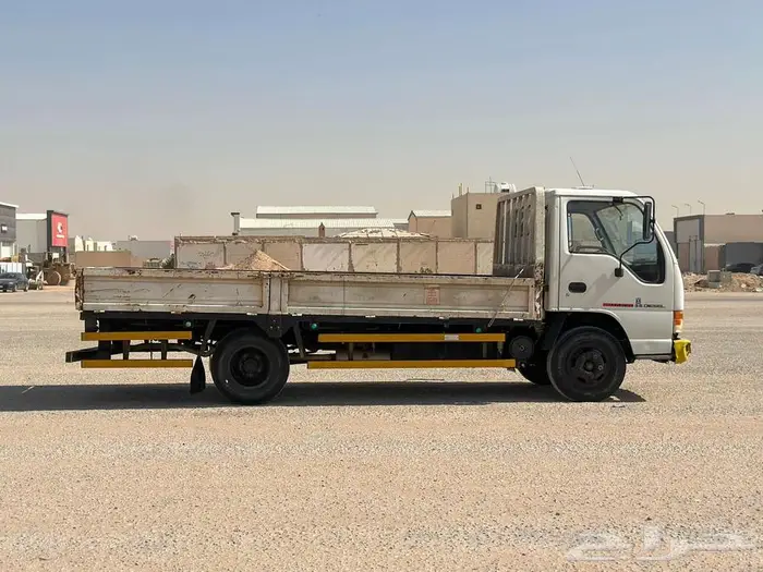 ايسوزو دينا 1998 - 4 طن 2