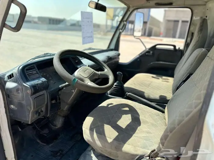 ايسوزو دينا 1998 - 4 طن 14