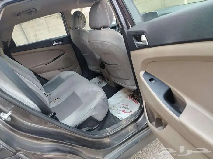 هونداي توسان 2020 ماكينه 1600 CCبني نظيف بودي ومحركات 6