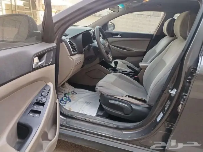 هونداي توسان 2020 ماكينه 1600 CCبني نظيف بودي ومحركات 5