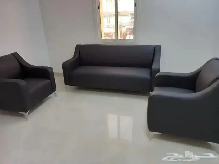 كنب جلد طقم فخم جديد مادل متوفر أمريكي و ملكي و اكيا 9